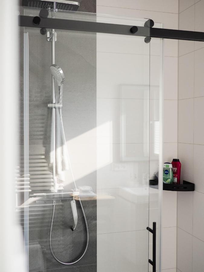 Moderne Ferienwohnung Mit Seeblick & Terrasse 96Qm Grossräschen Eksteriør bilde